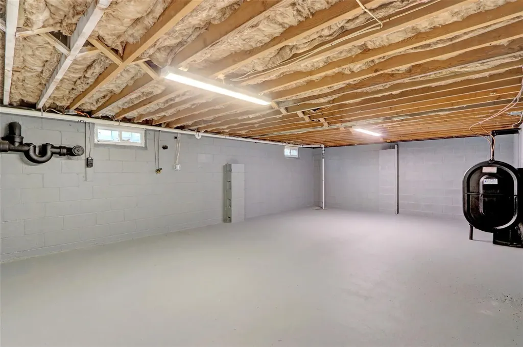 97 Overlook Drive Mastic Beach NY 11951