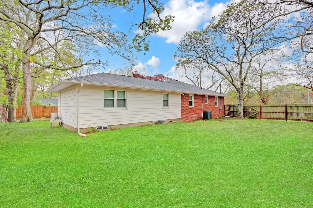 97 Overlook Drive Mastic Beach NY 11951