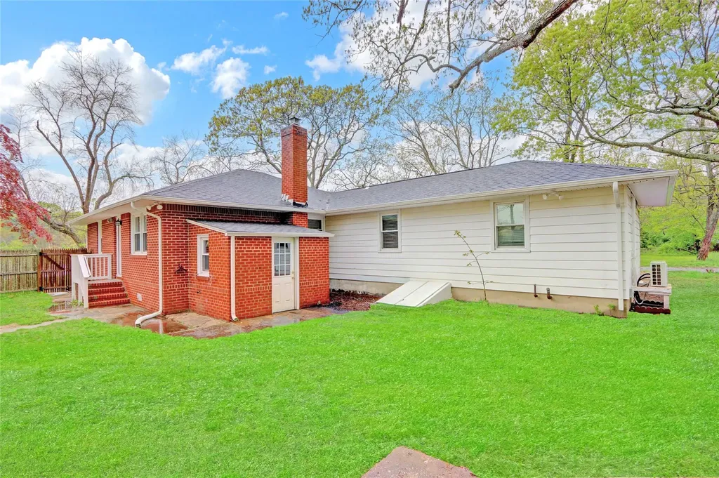 97 Overlook Drive Mastic Beach NY 11951