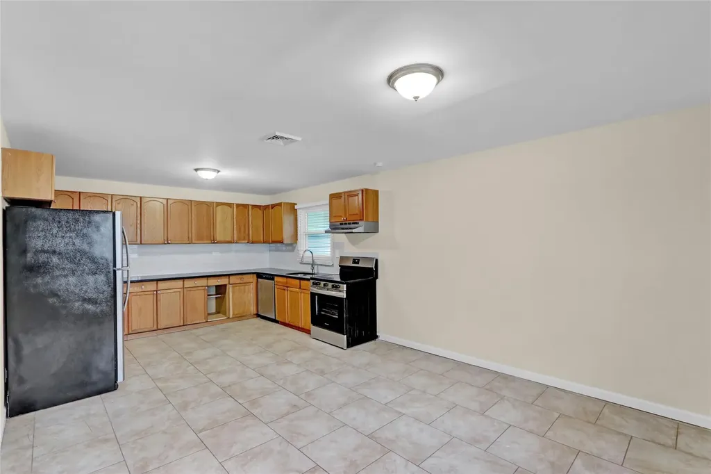 97 Overlook Drive Mastic Beach NY 11951