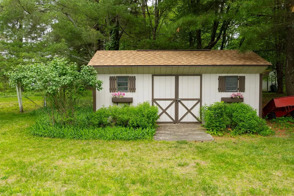 68 Forest Drive Poughquag NY 12570
