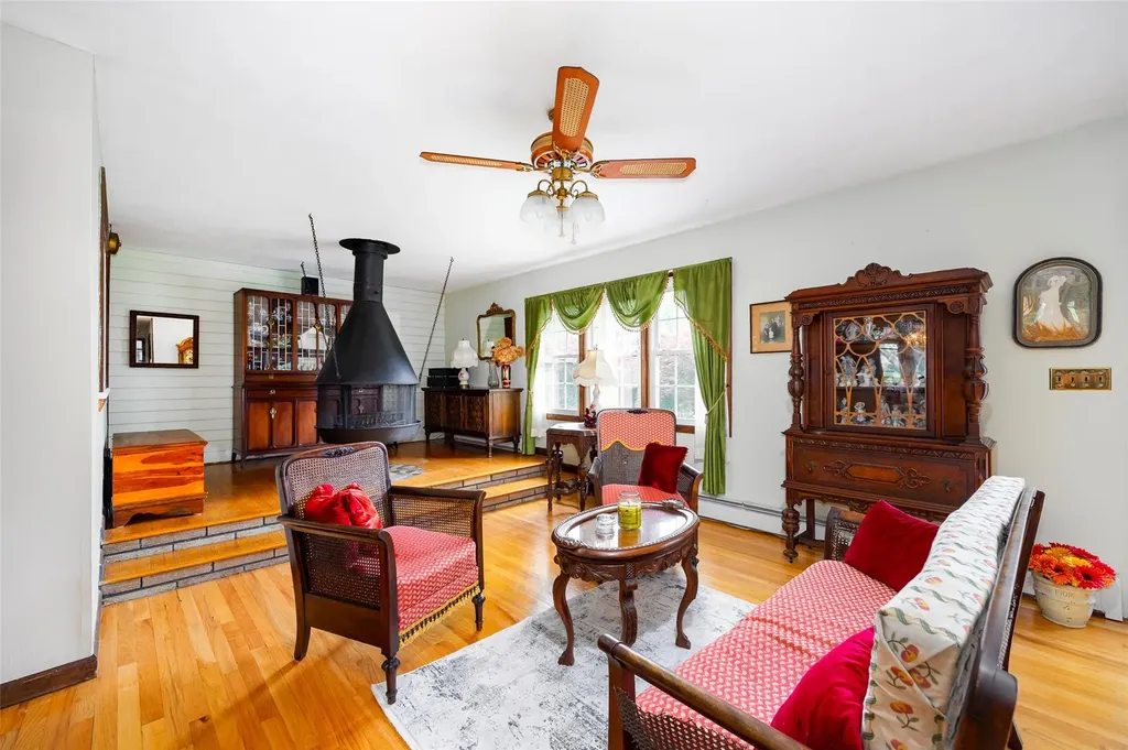 68 Forest Drive Poughquag NY 12570