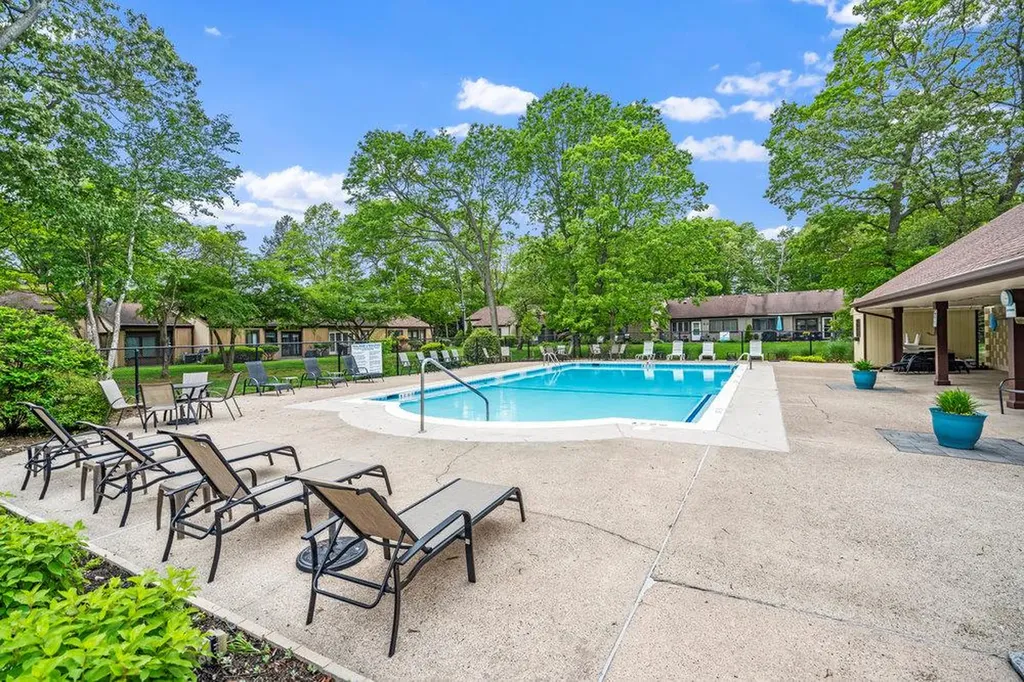 80 Strathmore Gate Drive Stony Brook NY 11790