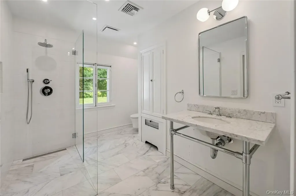6 Loden Lane Purchase NY 10577