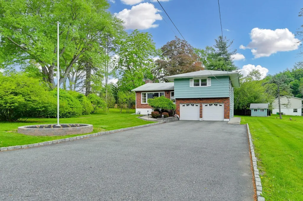 24 Westview Avenue Congers NY 10920