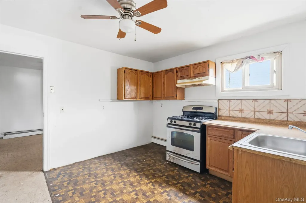 30 Catlin Avenue Roosevelt NY 11575