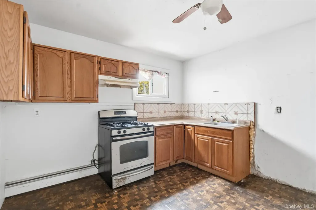30 Catlin Avenue Roosevelt NY 11575