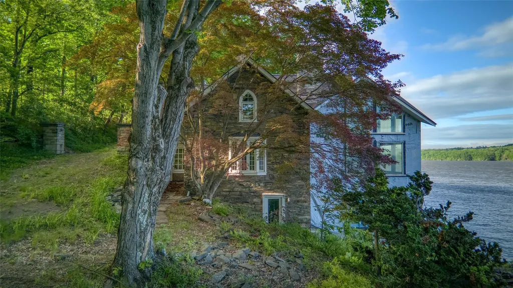 70 Floyd Ackert Road West Park NY 12429