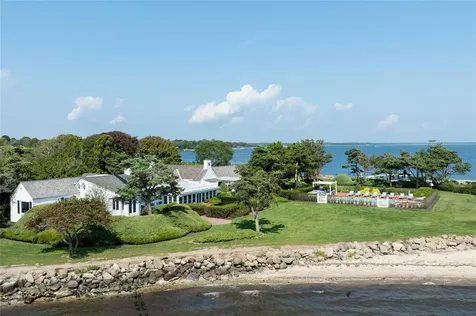 16 Point Road Bellport Village NY 11713