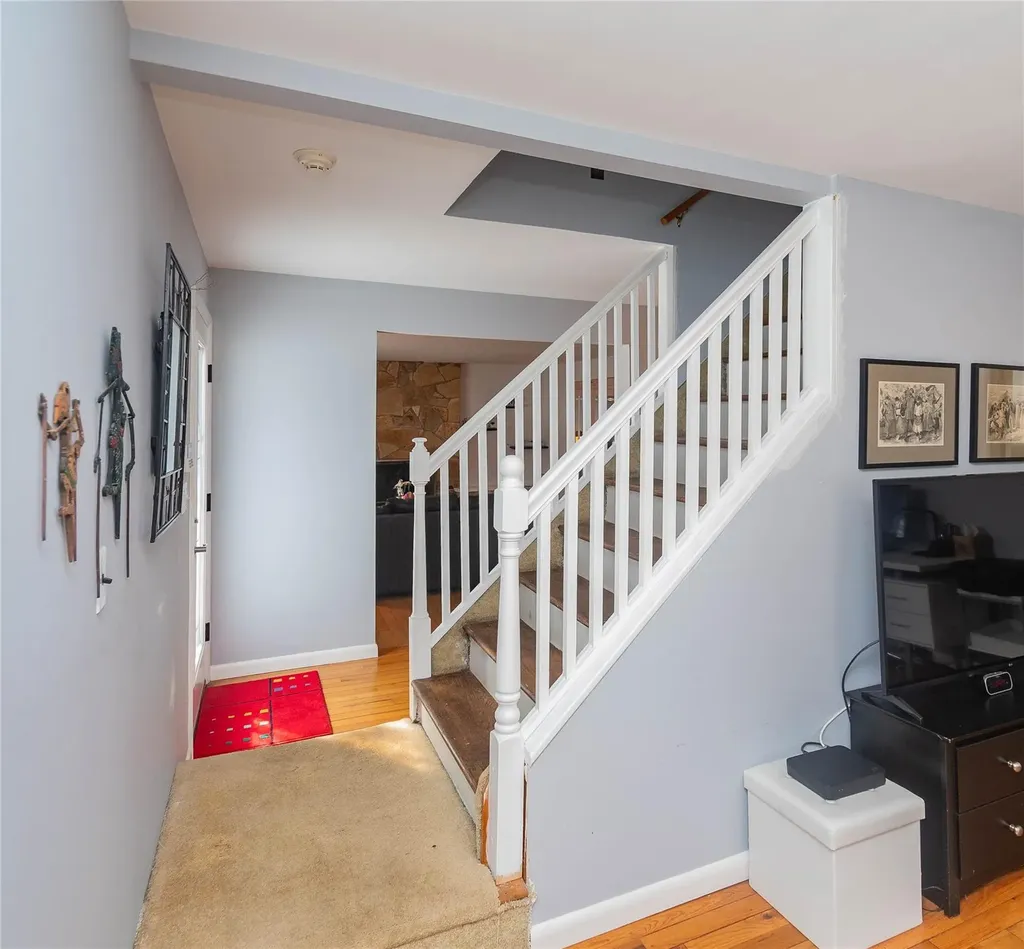 129 Boardman Road Poughkeepsie NY 12603