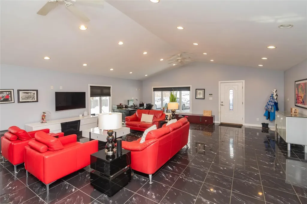 129 Boardman Road Poughkeepsie NY 12603