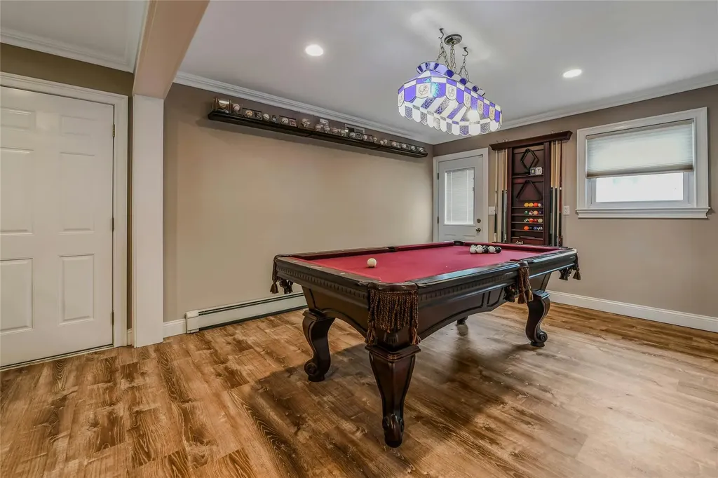 10 Garretson Avenue Islip NY 11751