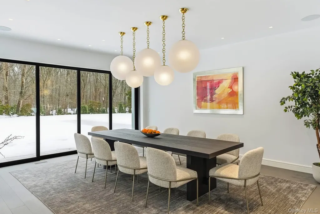 43 Old Orchard Lane East Hampton NY 11937
