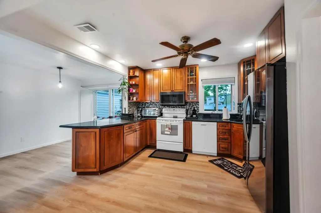 132 Foster Boulevard Babylon NY 11702