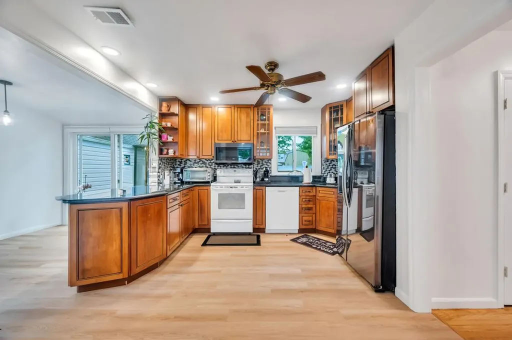 132 Foster Boulevard Babylon NY 11702