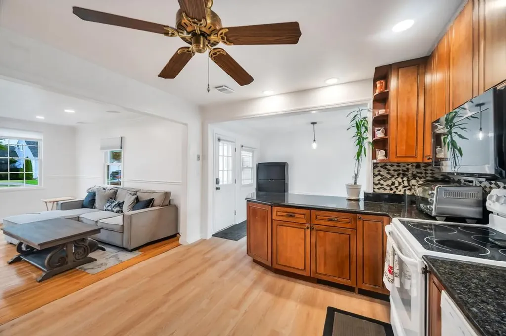 132 Foster Boulevard Babylon NY 11702