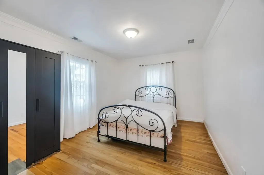 132 Foster Boulevard Babylon NY 11702