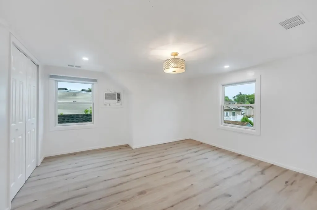 132 Foster Boulevard Babylon NY 11702