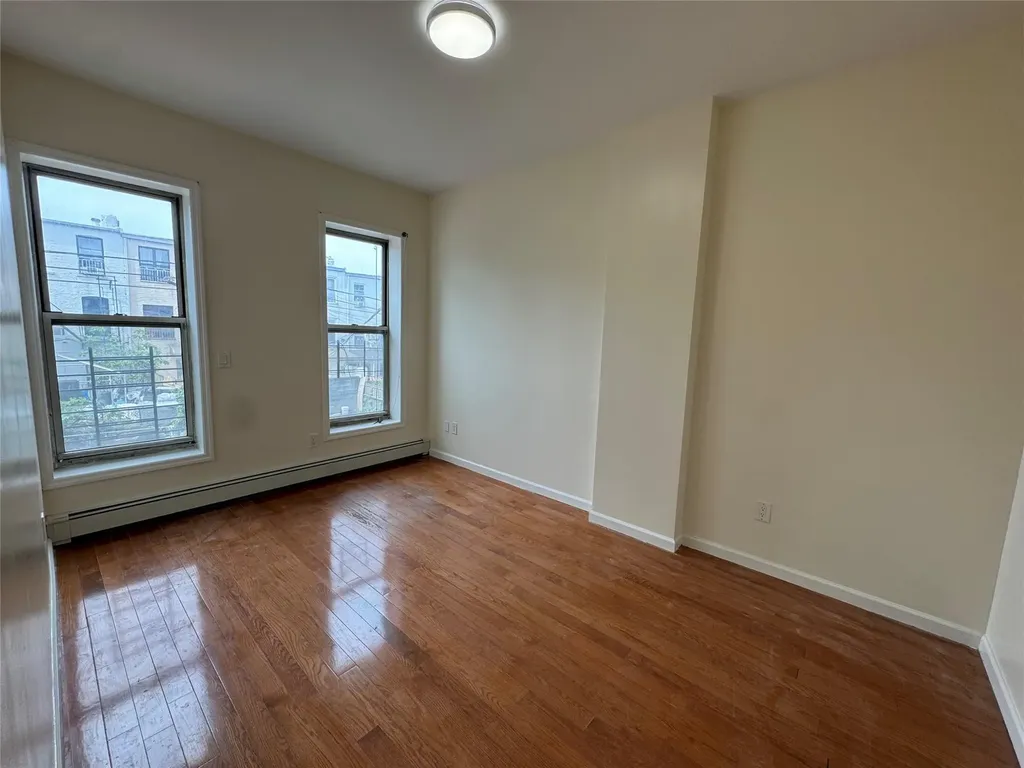 454 58th Street Brooklyn NY 11220