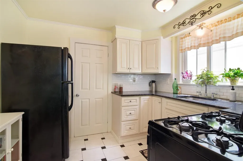 238 Read Avenue Tuckahoe NY 10707
