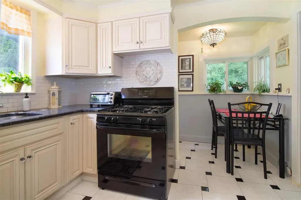 238 Read Avenue Tuckahoe NY 10707