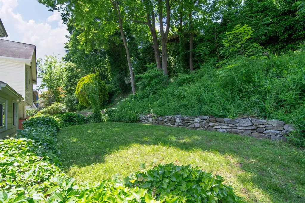 238 Read Avenue Tuckahoe NY 10707