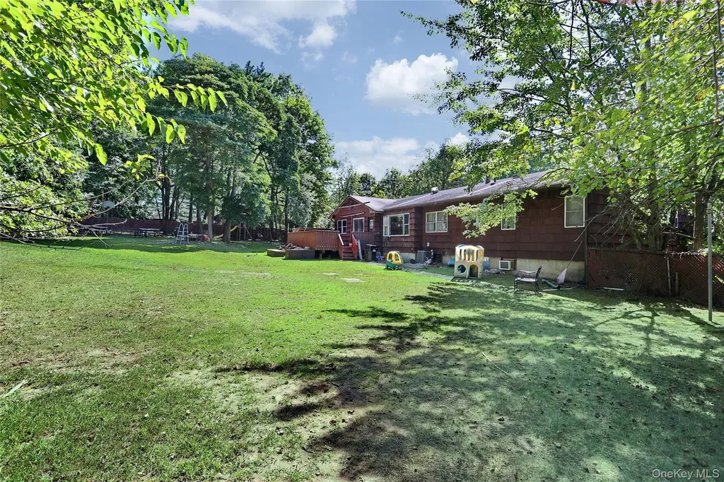 20 Crestview Terrace Monsey NY 10952