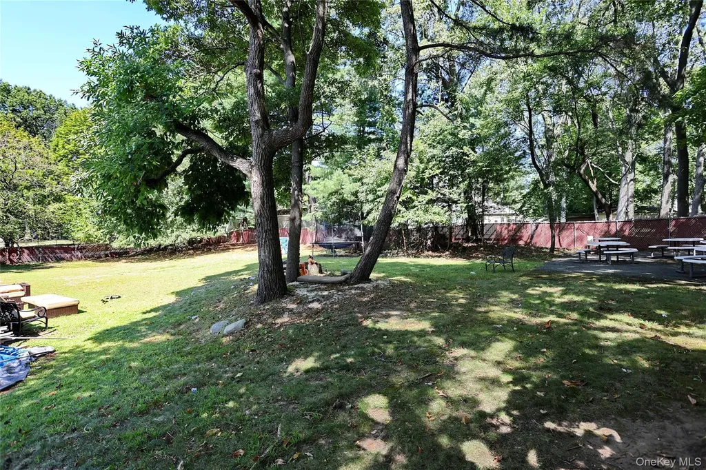20 Crestview Terrace Monsey NY 10952