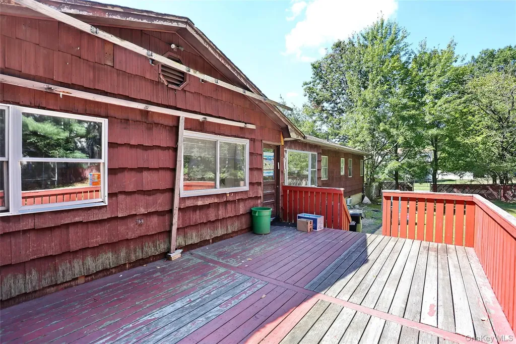 20 Crestview Terrace Monsey NY 10952
