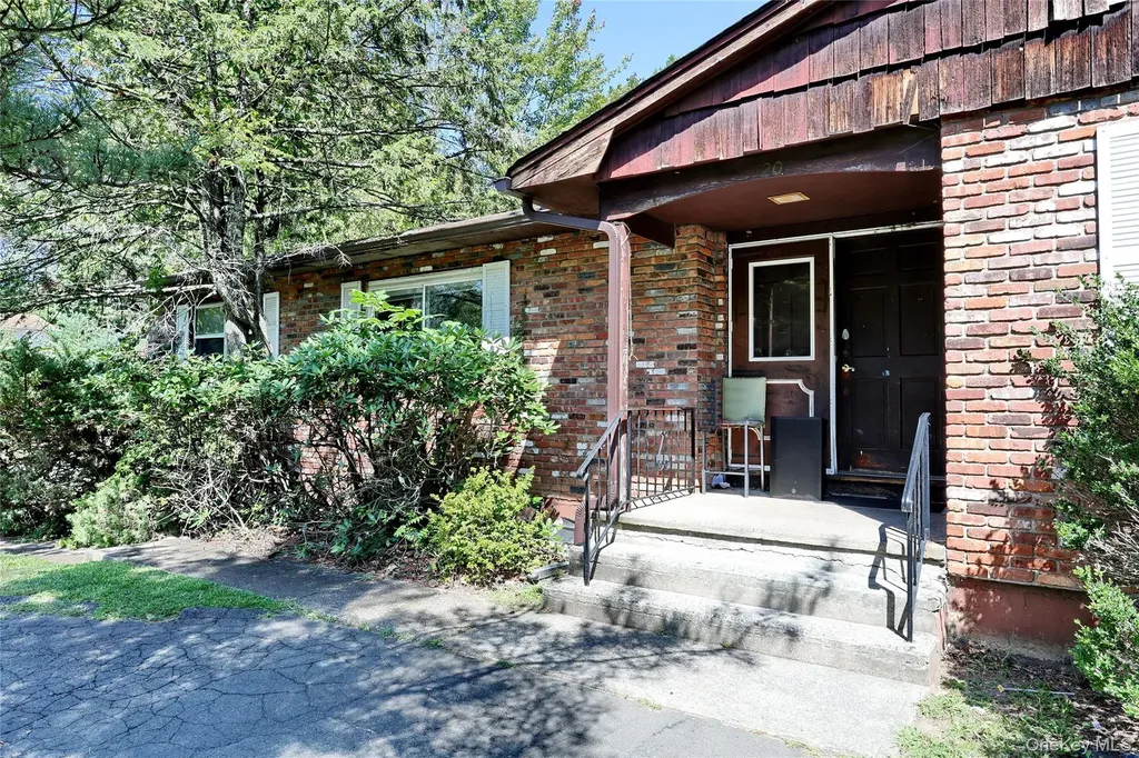 20 Crestview Terrace Monsey NY 10952