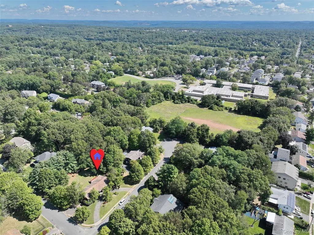 20 Crestview Terrace Monsey NY 10952