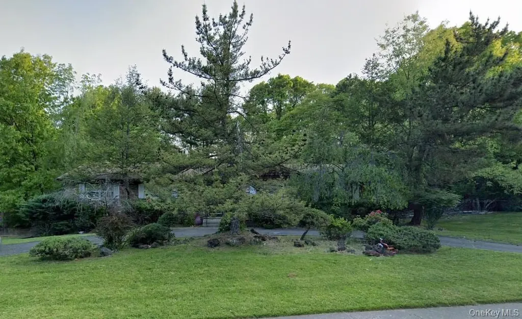 20 Crestview Terrace Monsey NY 10952