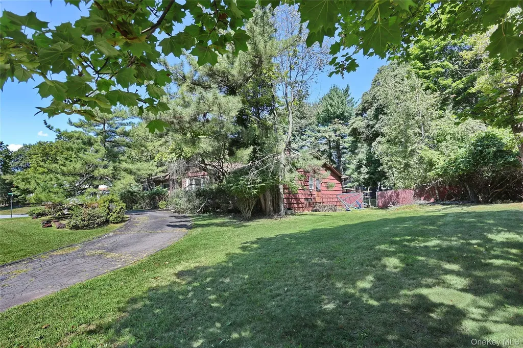 20 Crestview Terrace Monsey NY 10952
