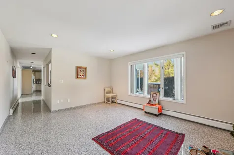 1 Deforest Court West Nyack NY 10994