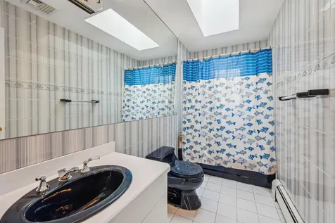 1 Deforest Court West Nyack NY 10994