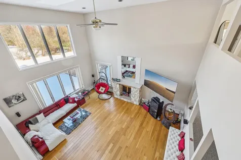 1 Deforest Court West Nyack NY 10994