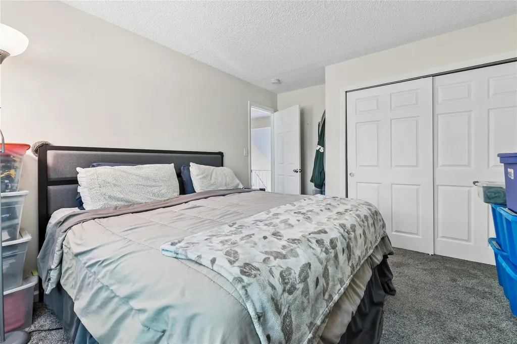 99 Drexelgate Court Middle Island NY 11953