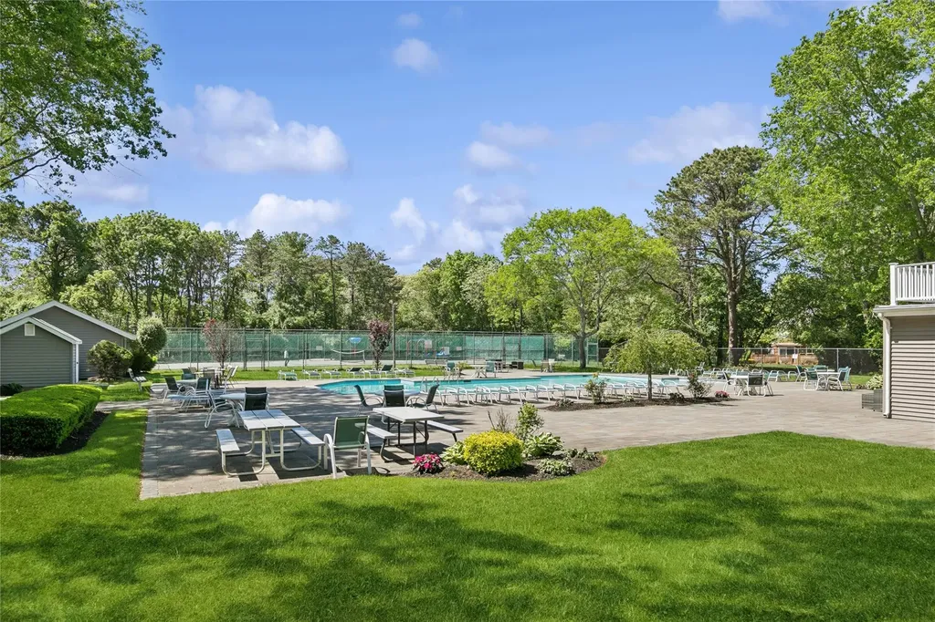 99 Drexelgate Court Middle Island NY 11953