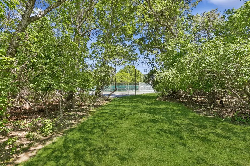 99 Drexelgate Court Middle Island NY 11953