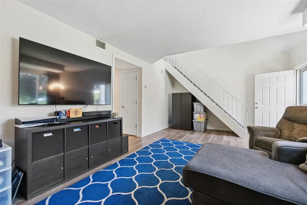99 Drexelgate Court Middle Island NY 11953