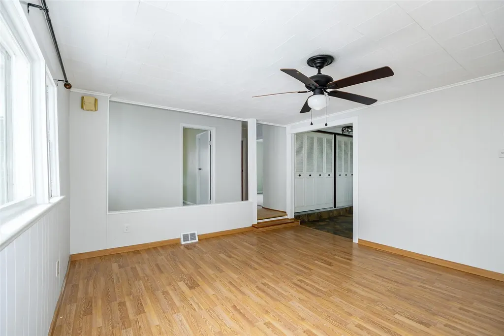 11-13 Eldridge Lane Red Hook NY 12571