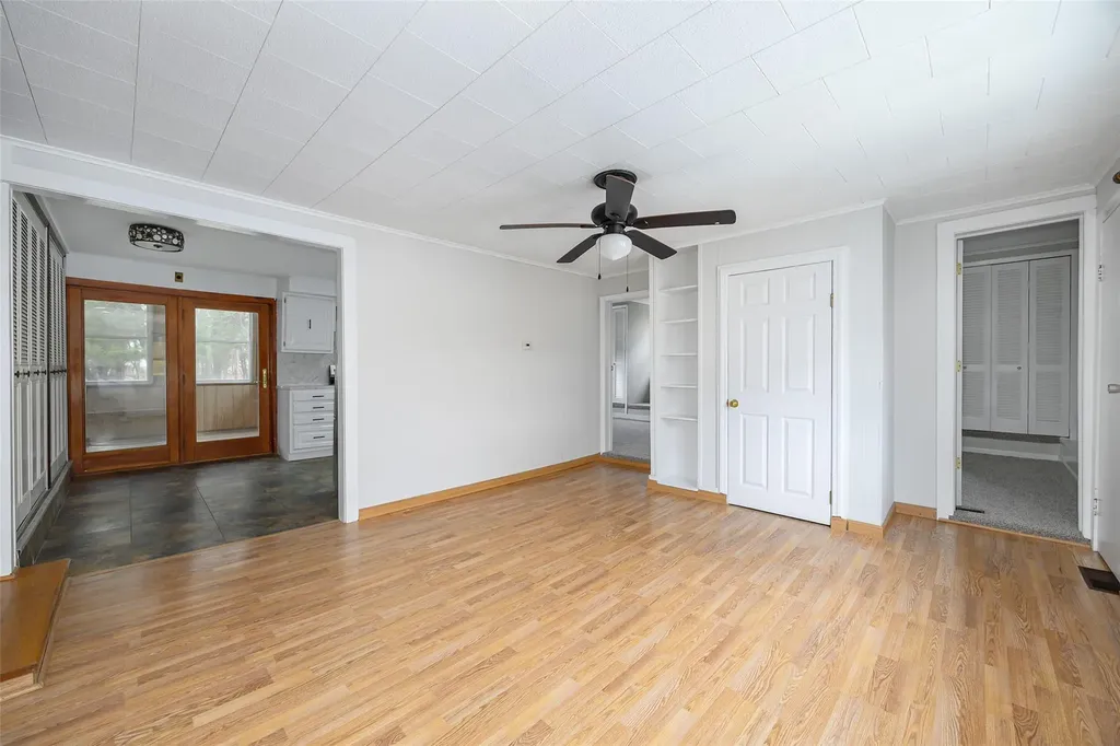 11-13 Eldridge Lane Red Hook NY 12571