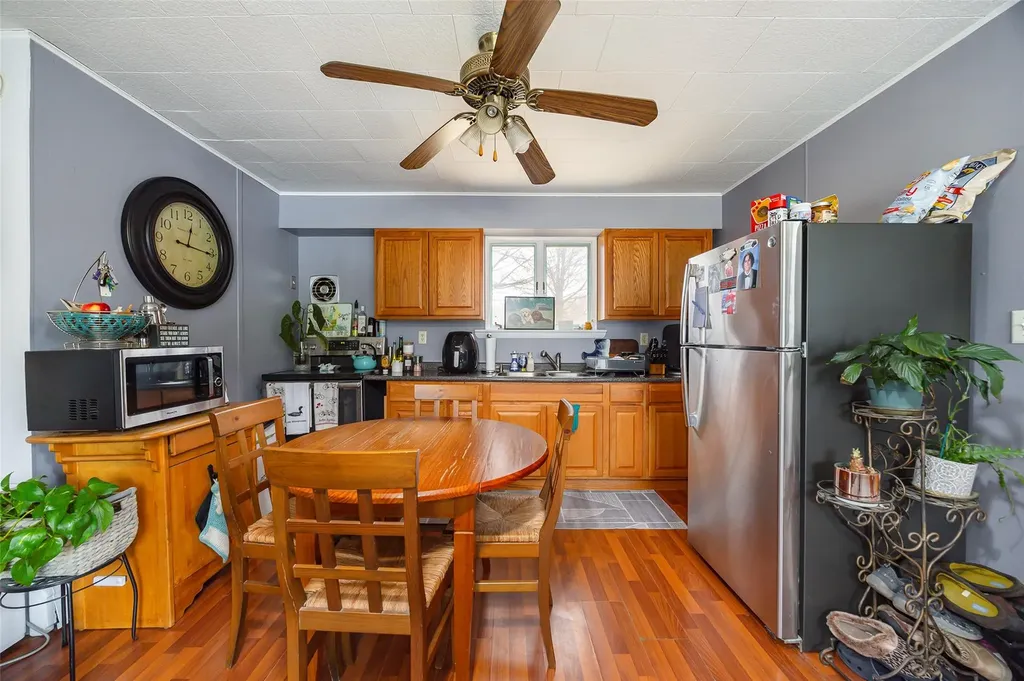 11-13 Eldridge Lane Red Hook NY 12571