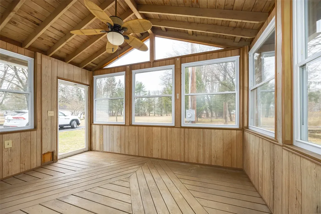 11-13 Eldridge Lane Red Hook NY 12571