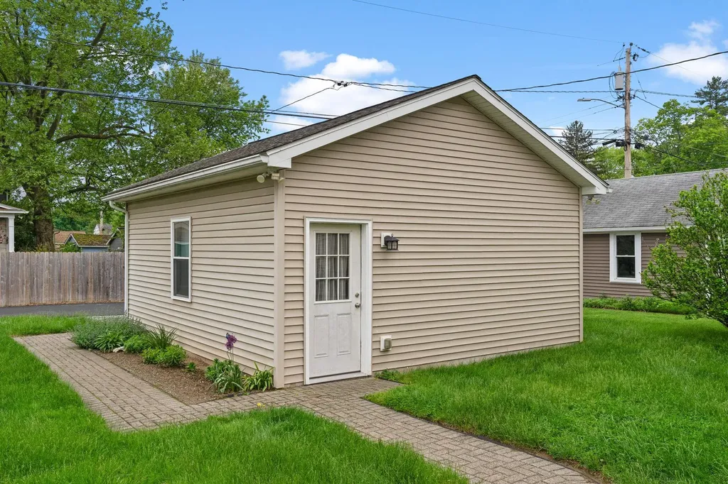 323 Hooker Avenue Poughkeepsie NY 12603