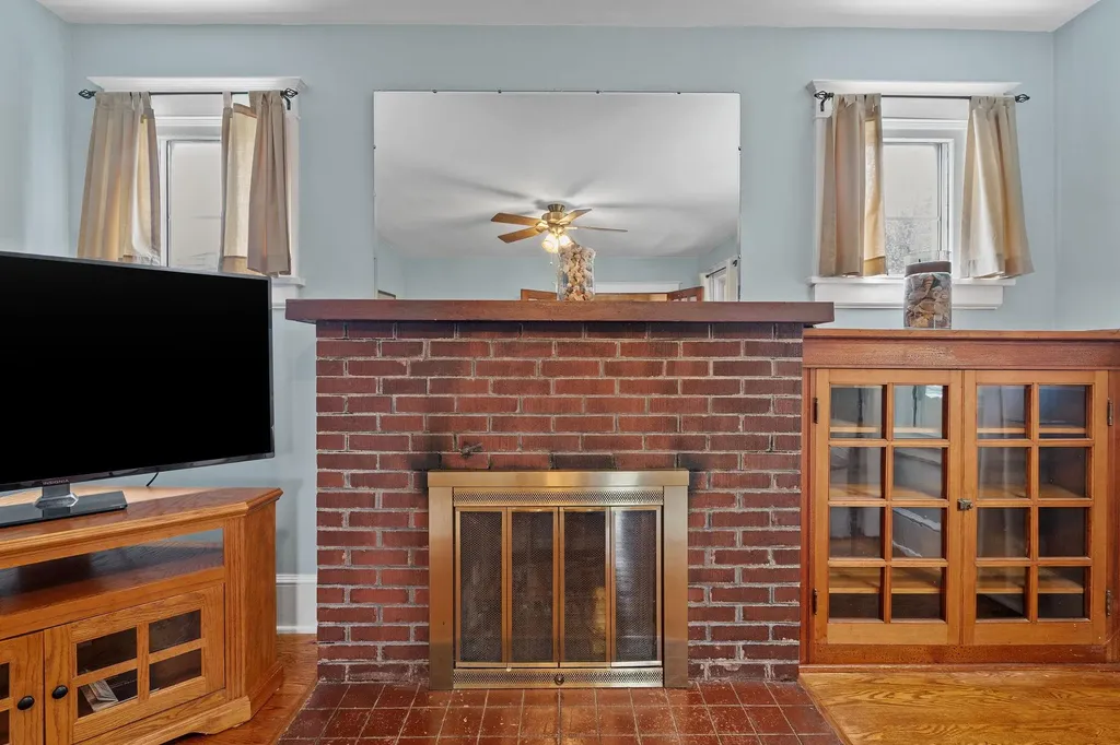 323 Hooker Avenue Poughkeepsie NY 12603