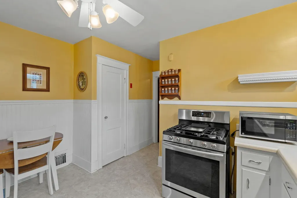 323 Hooker Avenue Poughkeepsie NY 12603