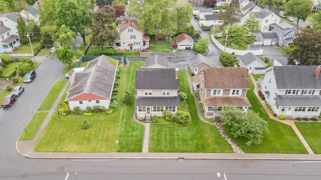 323 Hooker Avenue Poughkeepsie NY 12603