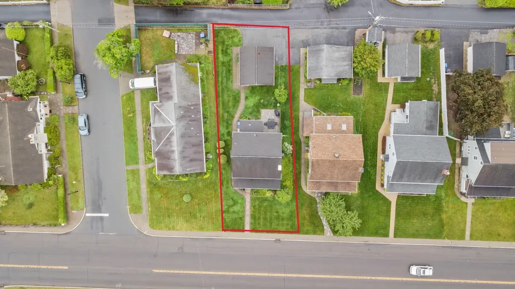 323 Hooker Avenue Poughkeepsie NY 12603