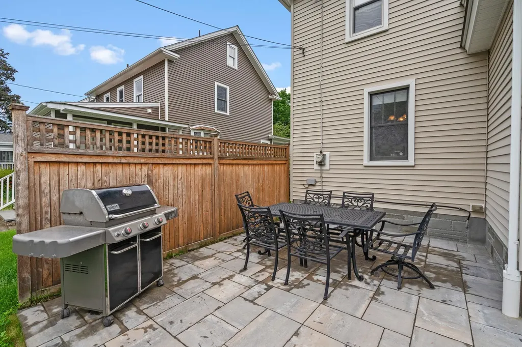 323 Hooker Avenue Poughkeepsie NY 12603